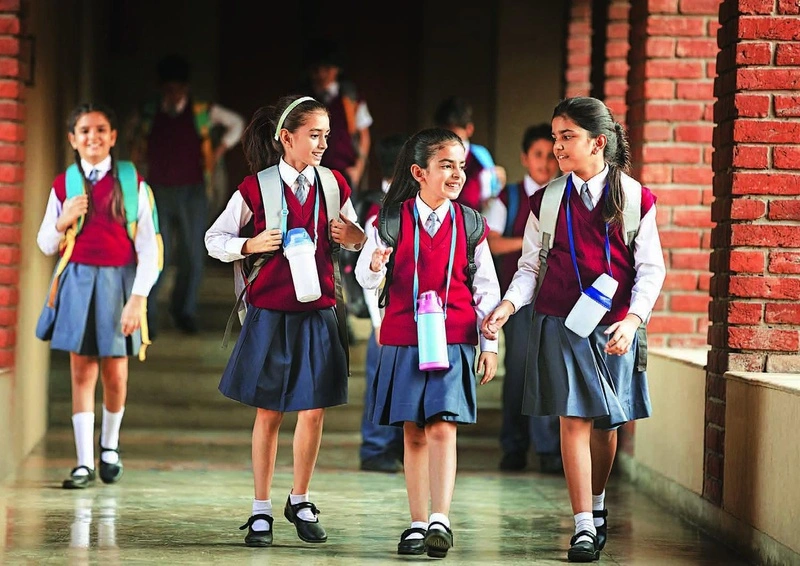 Dombivli Crown Community Living, Temple and Landscaped Gardens